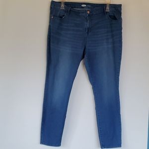 Old Navy Super Skinny Jeans Size 18